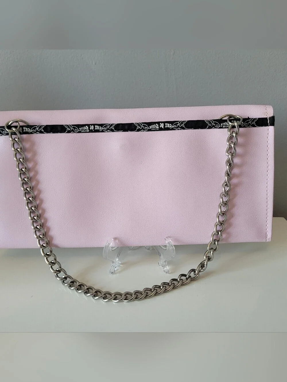 Lux De Ville Sparrow Clutch With Chain Strap, VGUC
